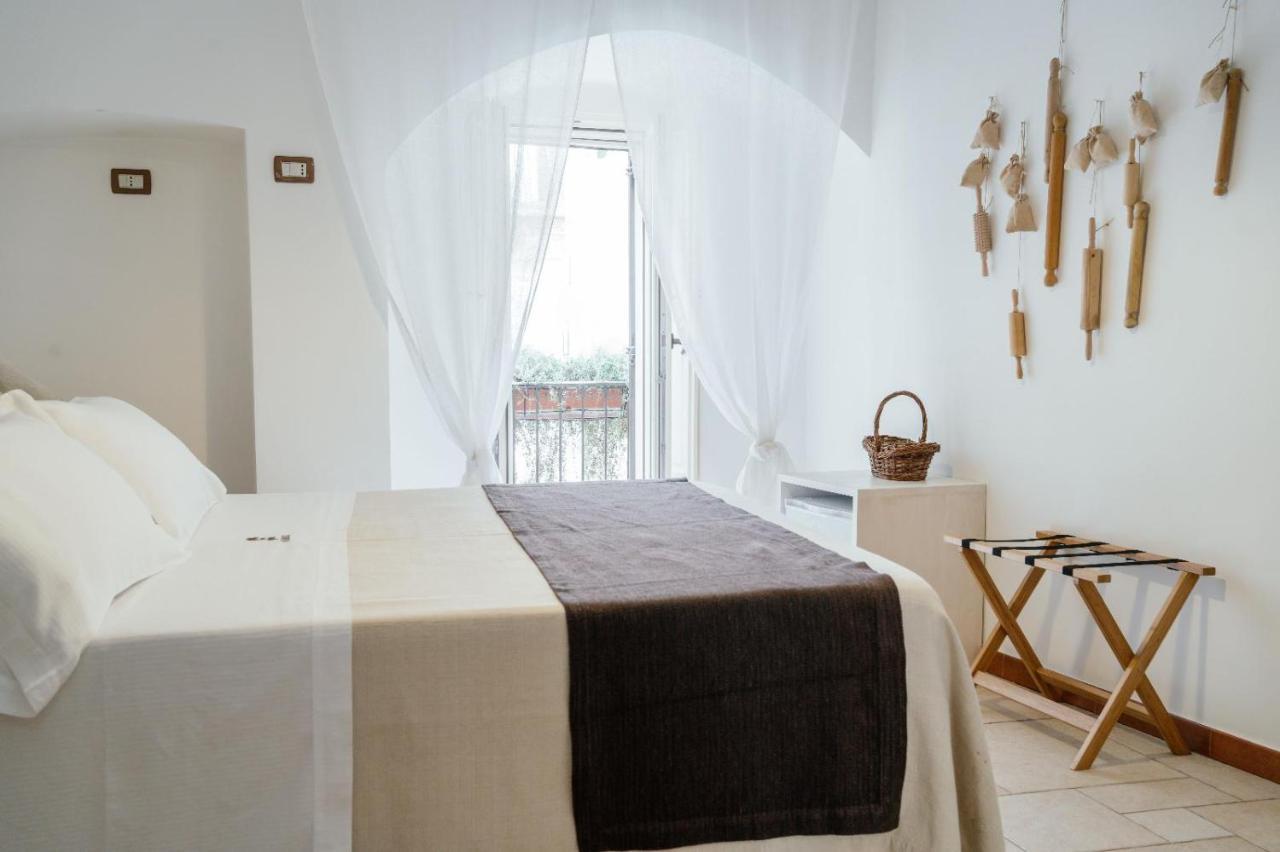 Il Claustro - Bed And Breakfast Альтамура Экстерьер фото